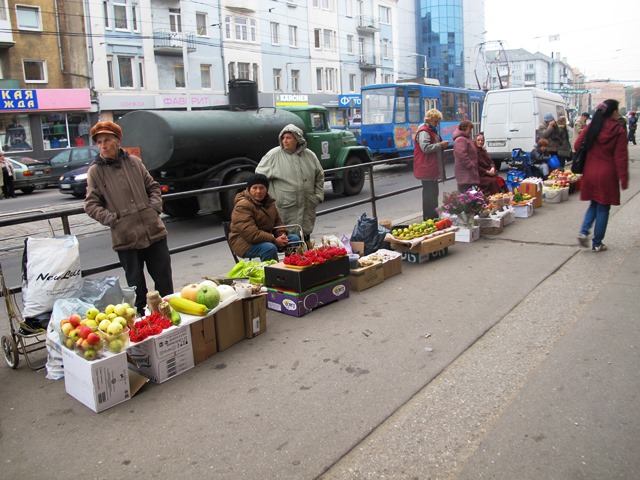 Стихийные рынки